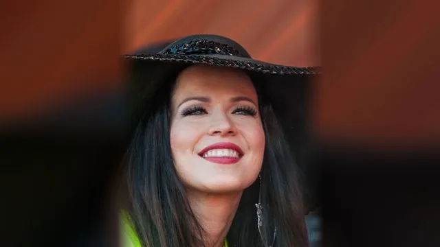 Jenni Vartiainen